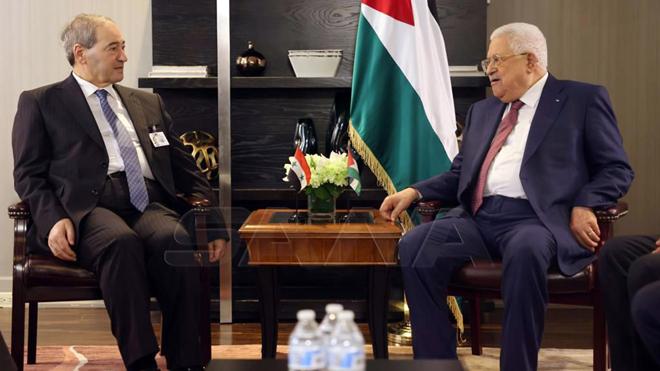 المقداد يلتقي الرئيس الفلسطيني ويندد ممارسات الاحتلال الاسرائيلي