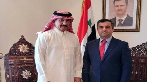 السفير السعودي في زيارة للسفارة السورية بمسقط