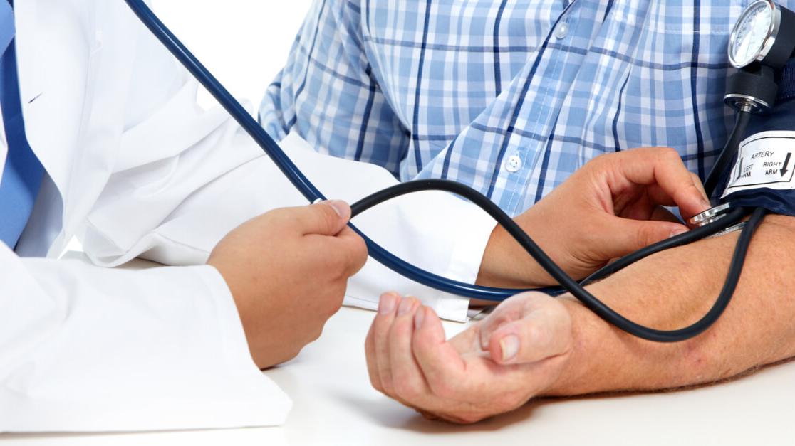 وزارة الصحة تطلق الحملة الوطنية لفحص ضغط الدم