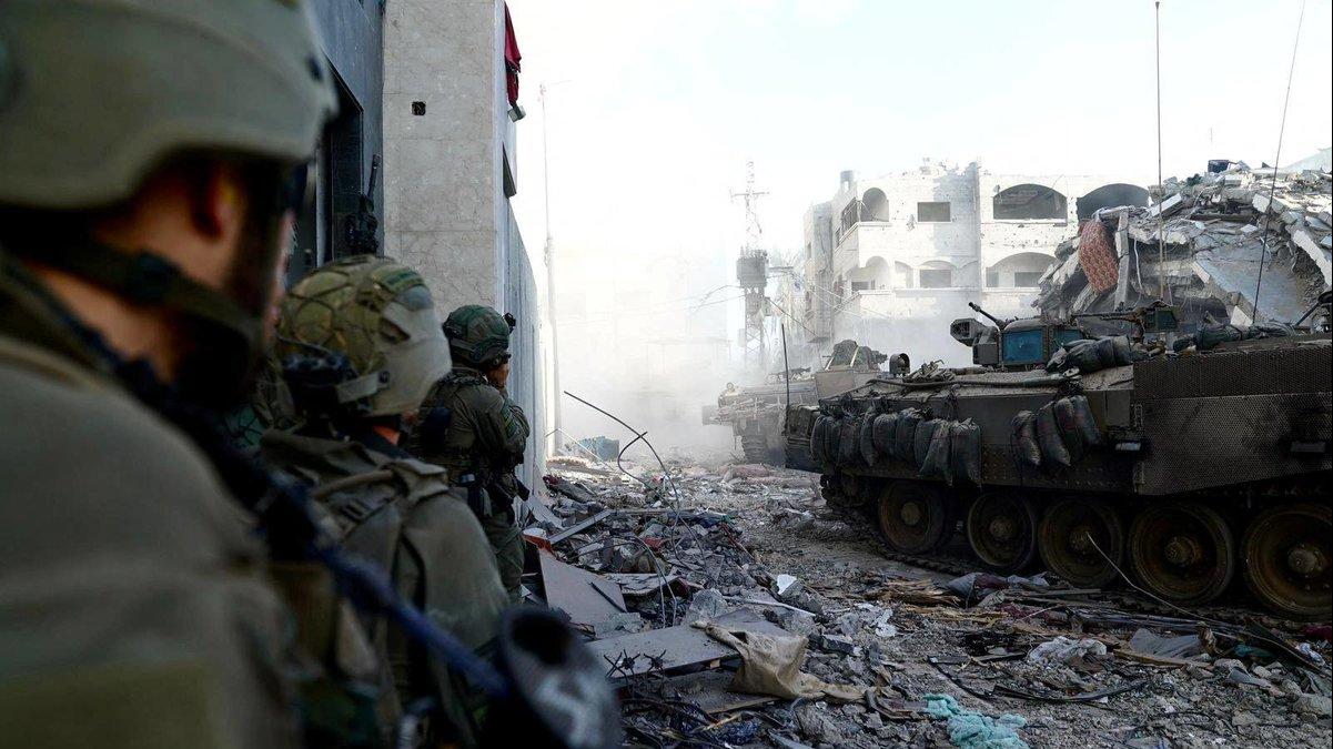 بعد مجزرة دوار النابلسي.. حماس تلوّح بوقف مفاوضات التهدئة 