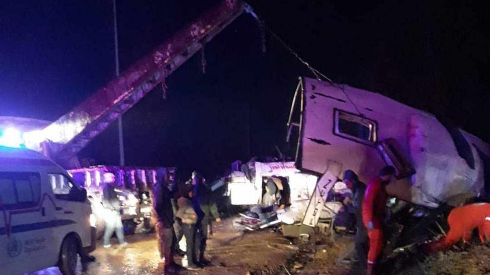 حادث بولمان على طريق حمص حماة
