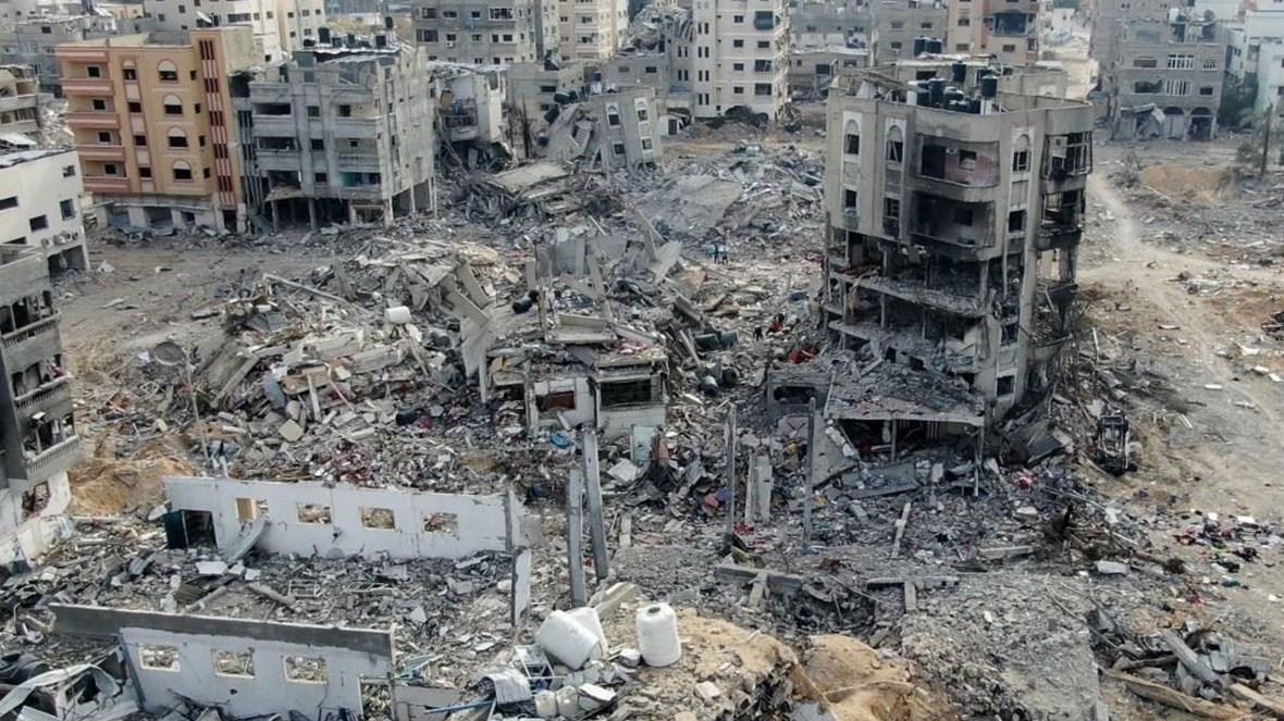 بلديات المحافظة الوسطى في غزة: الاحتلال يتعمد قصف المقرات الإدارية للبلديات