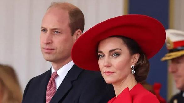 الأمير ويليام  يدعم زوجته في رحلة علاجها من السرطان