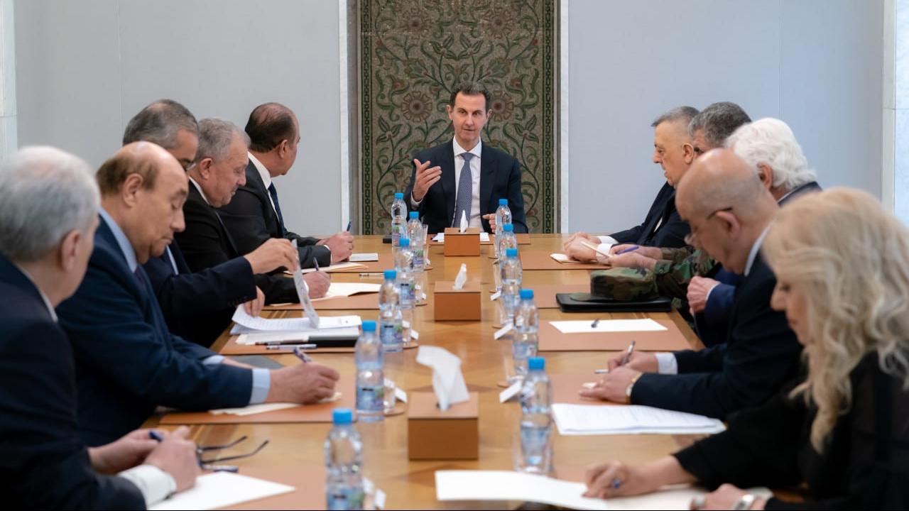 الرئيس الأسد يناقش مع أعضاء القيادة المركزية لحـزب البعث جدول أعمال الاجتماع الموسع الذي يجري التحضير له