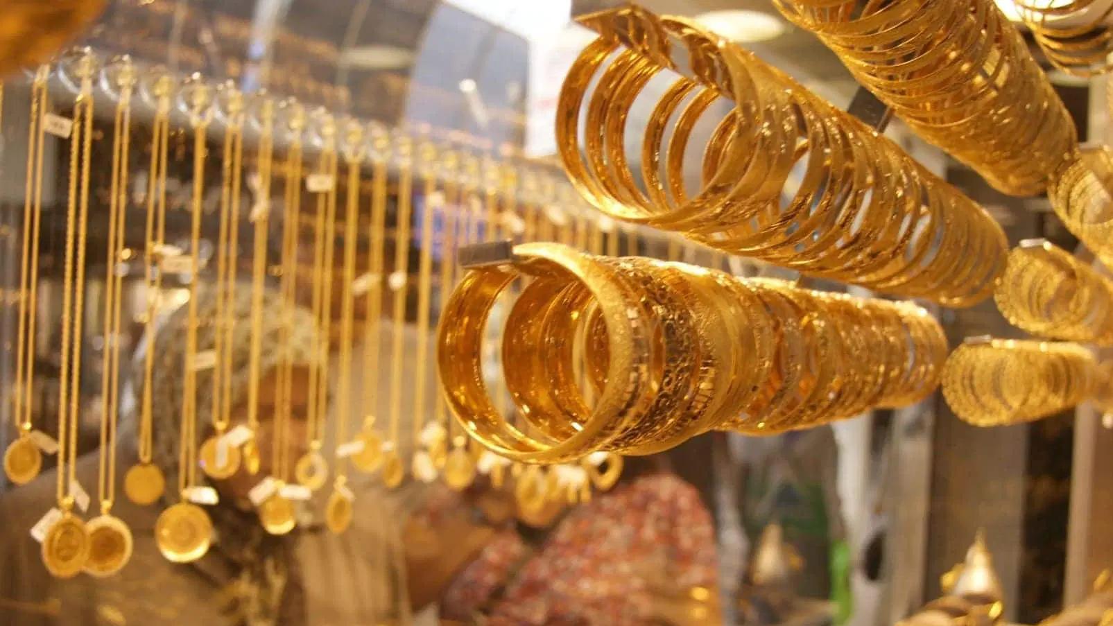 ارتفاع سعر الذهب 10 آلاف ليرة سورية محلياً عن يوم أمس