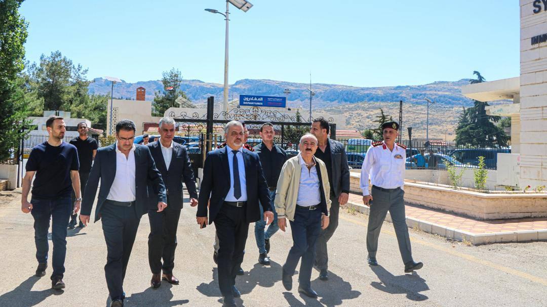 وزيرا الداخلية والمالية يزوران مركز هجرة جديدة يابوس على الحدود السورية اللبنانية